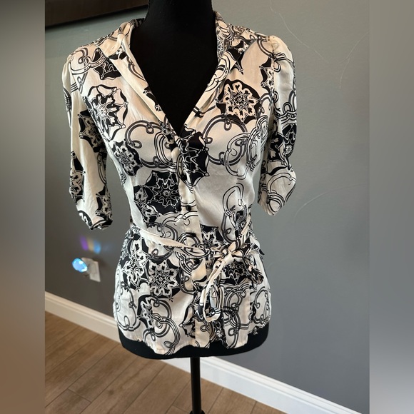 Bebe Patterned Blouse - XS - Picture 10 of 13